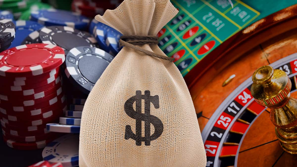 Cach danh bai Poker 5 cay co ban giup bai thu de choi hon