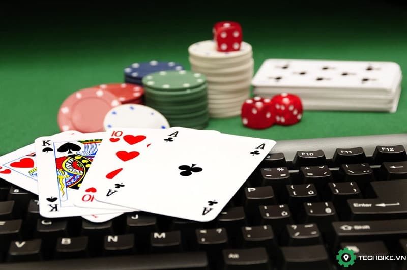 Nhung kinh nghiem thi dau trong game bai phom cac cao thu de lai?