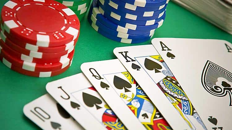 Nhung cach di bai de co hieu qua cao trong game bai sam