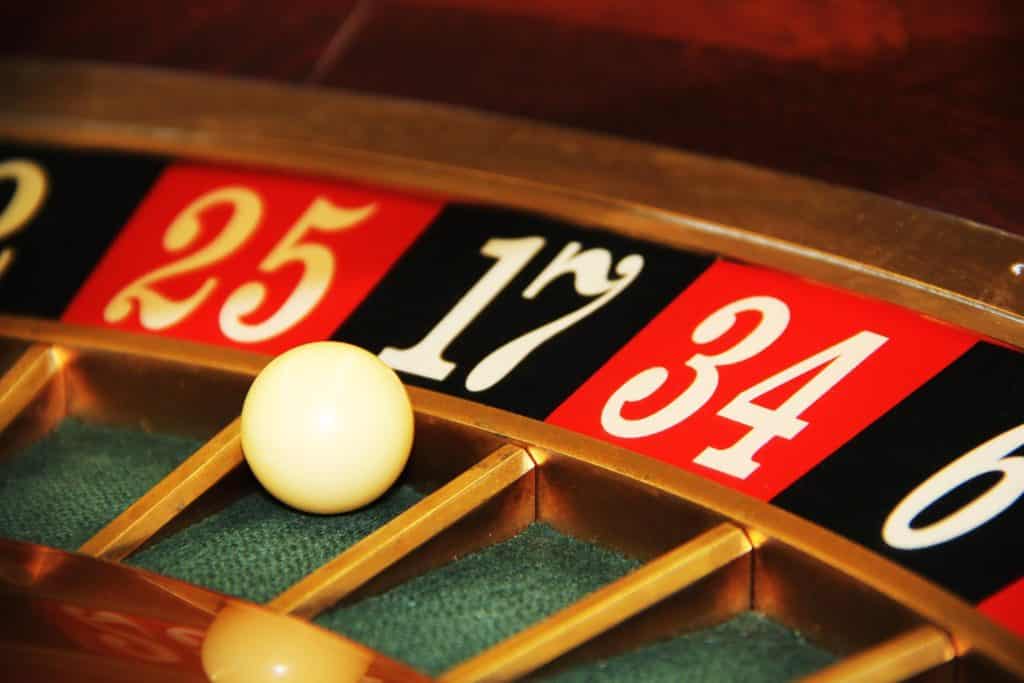 Kinh nghiem giup ban kiem duoc so tien thuong hap dan trong Roulette don gian