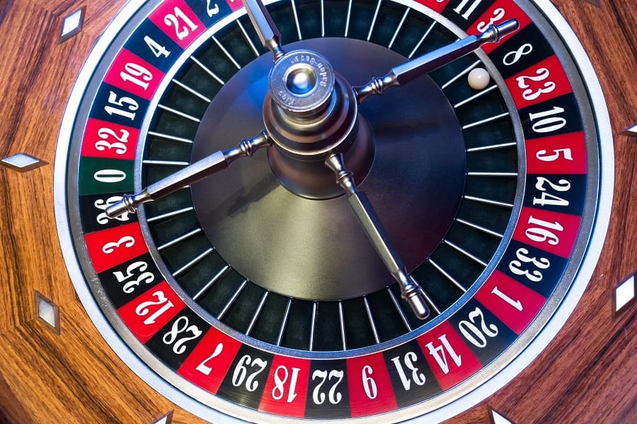 Các đặc điểm cơ bản bạn không thể không biết nếu muốn chơi Roulette cac dac diem co ban ban khong the khong biet neu muon choi roulette